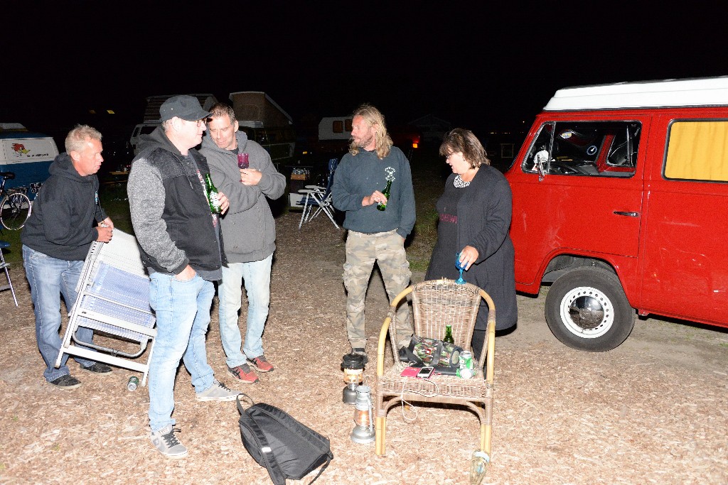 ../Images/Onderdelenmarkt op De Strandwal 014.jpg